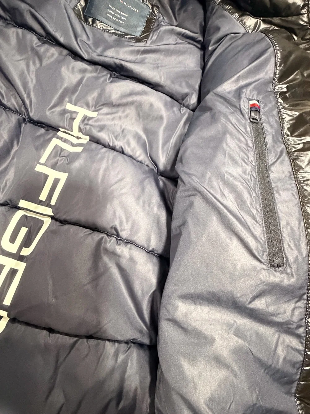 Tommy Hilfiger sleek tommy